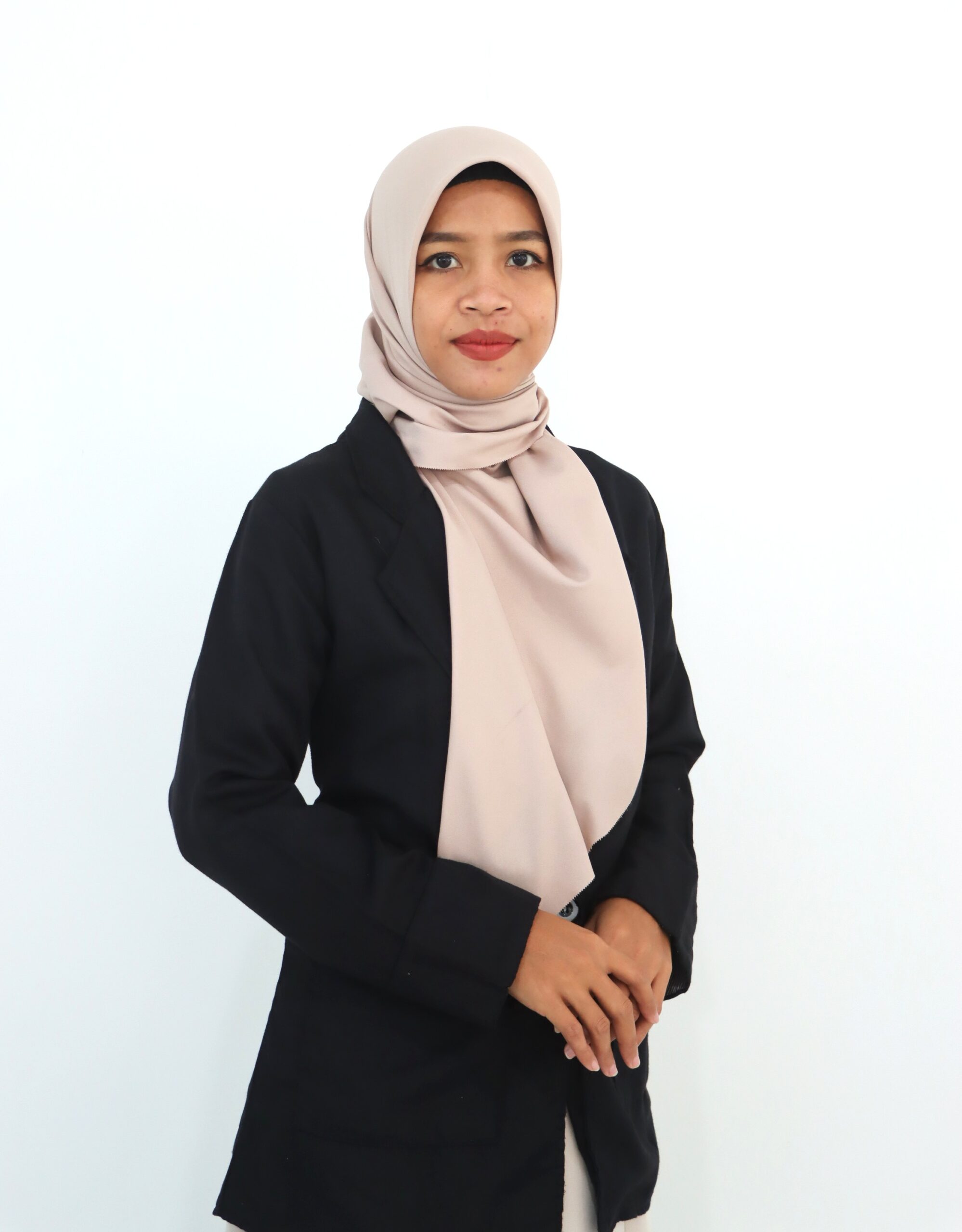 Suci Tuningsih, M.Pd