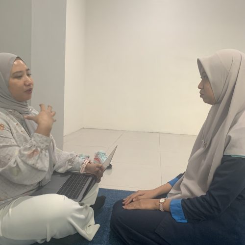 0E40679A-1D9E-40E3-8B81-057126196705 - Nadia Agustin